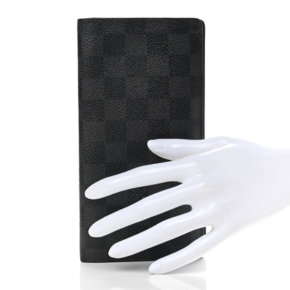 Louis Vuitton Damier Graphite Brazza Wallet 2 of 6