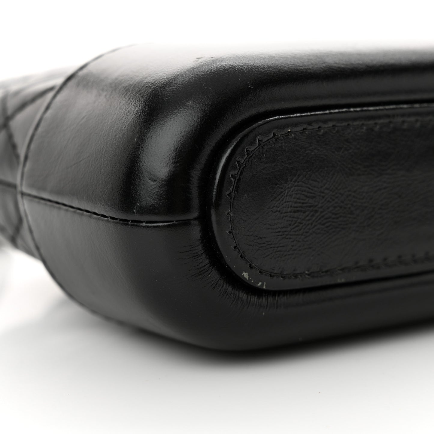 Aged Calfskin Quilted Small Gabrielle Clutch With Chain Black