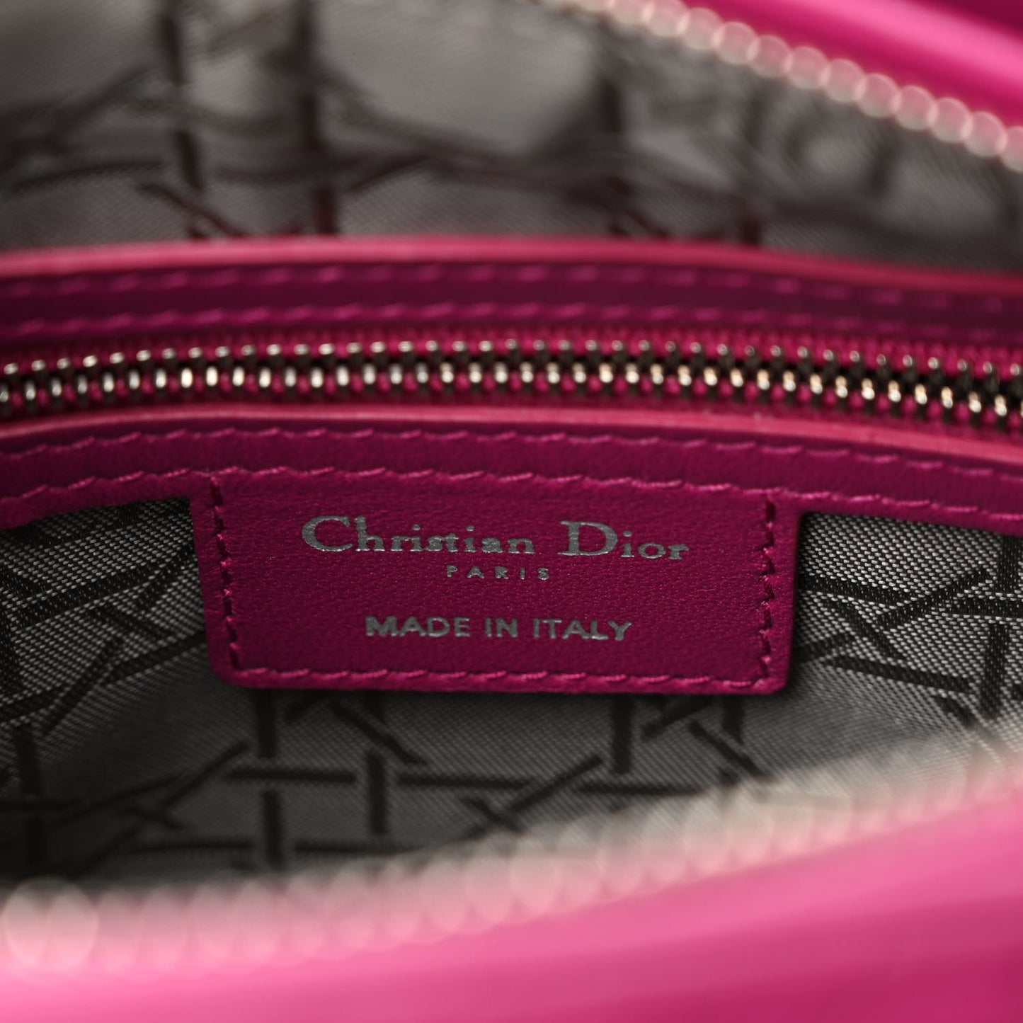 Lambskin Cannage Medium Lady Dior Fuchsia