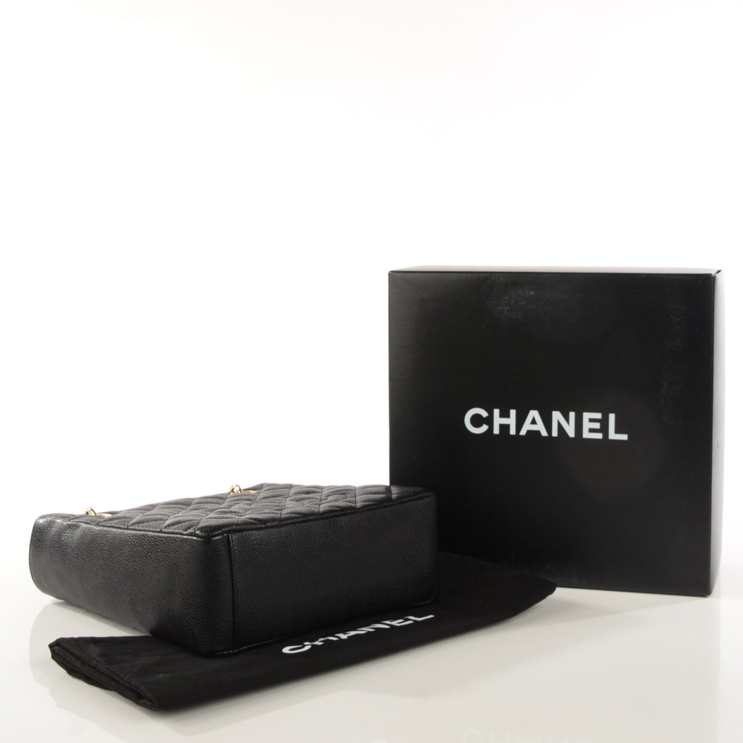 Caviar Quilted Petit Shopping Tote PST Black
