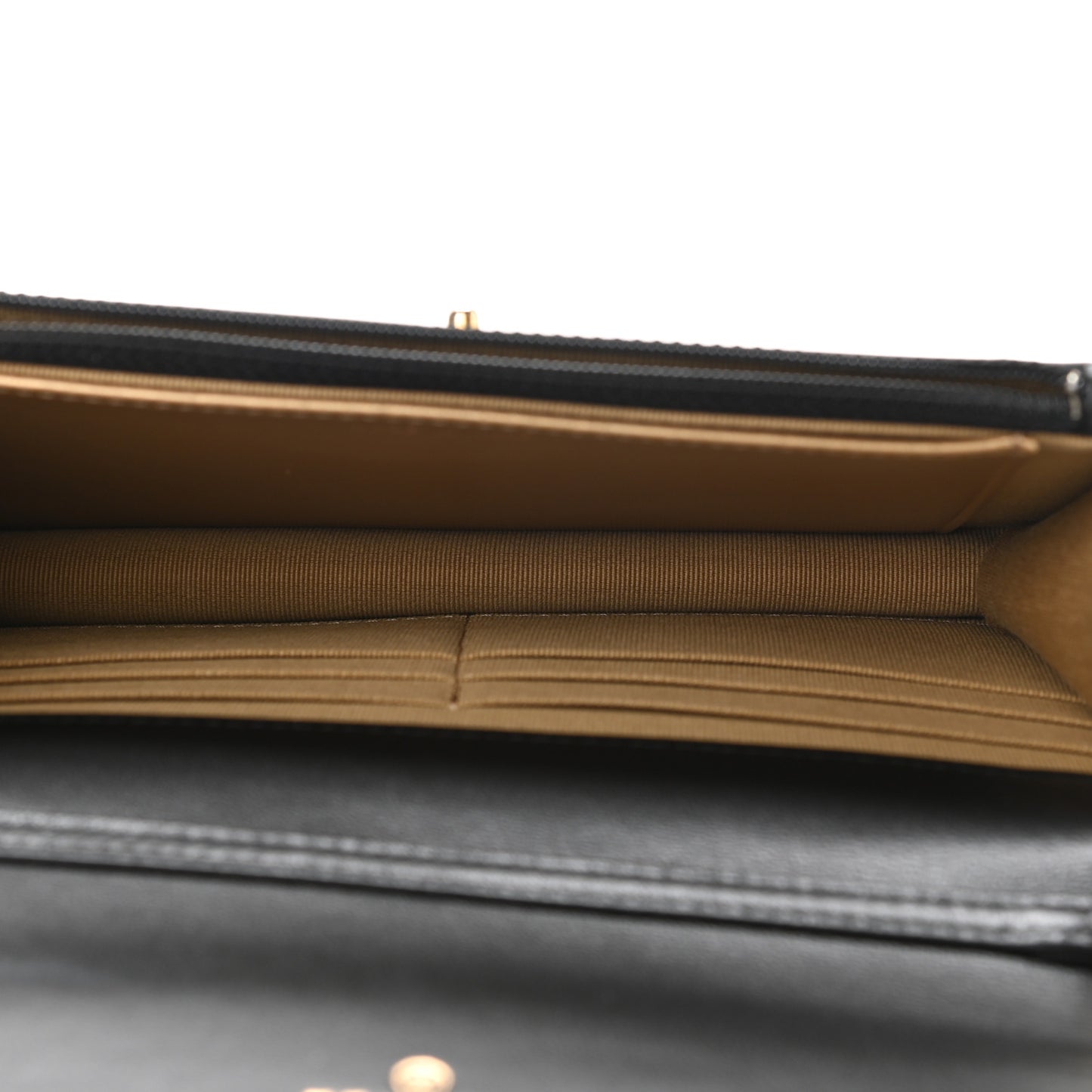 Lambskin Quilted CC Pearl Crush Wallet on Chain WOC Black