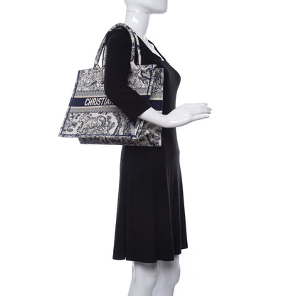 Christian Dior Canvas Embroidered Medium Dioriviera Toile De Jouy Book Tote Blue 2 of 10