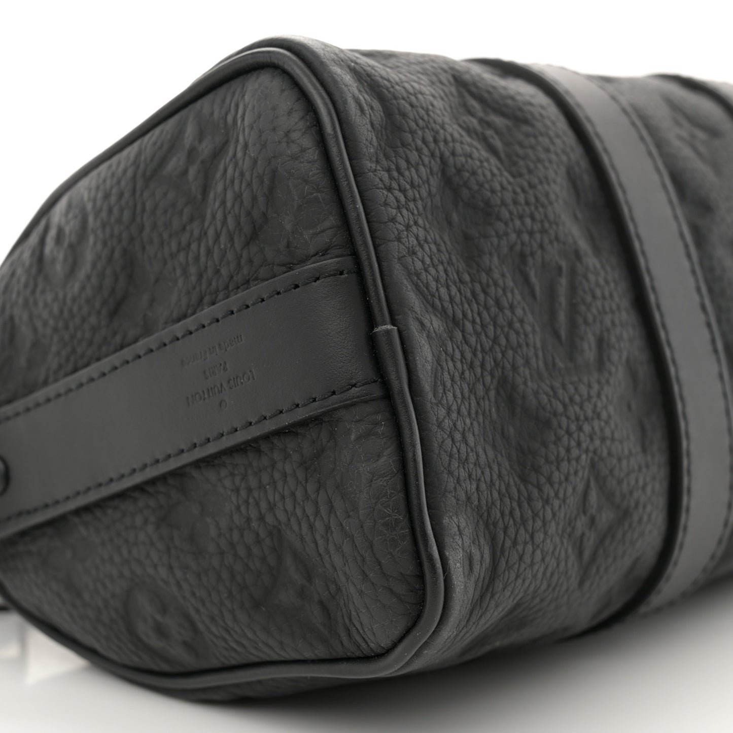 Monogram Taurillon Keepall Bandouliere 25 Black