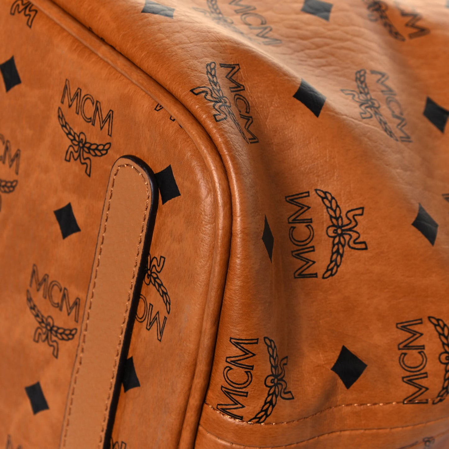 Visetos Medium Liz Reversible Shopper Tote Cognac