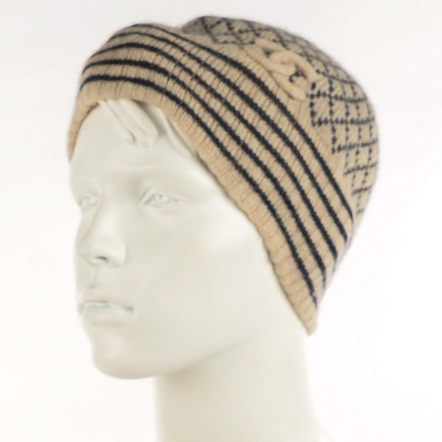 Cashmere CC Beanie Hat Beige Black