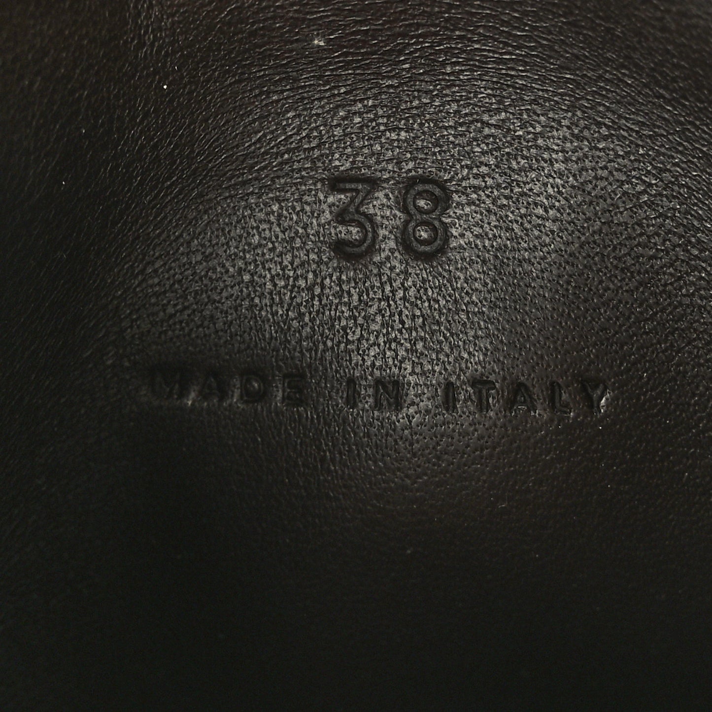 Calfskin The Tire Chelsea Boots 38 Sea Salt Black