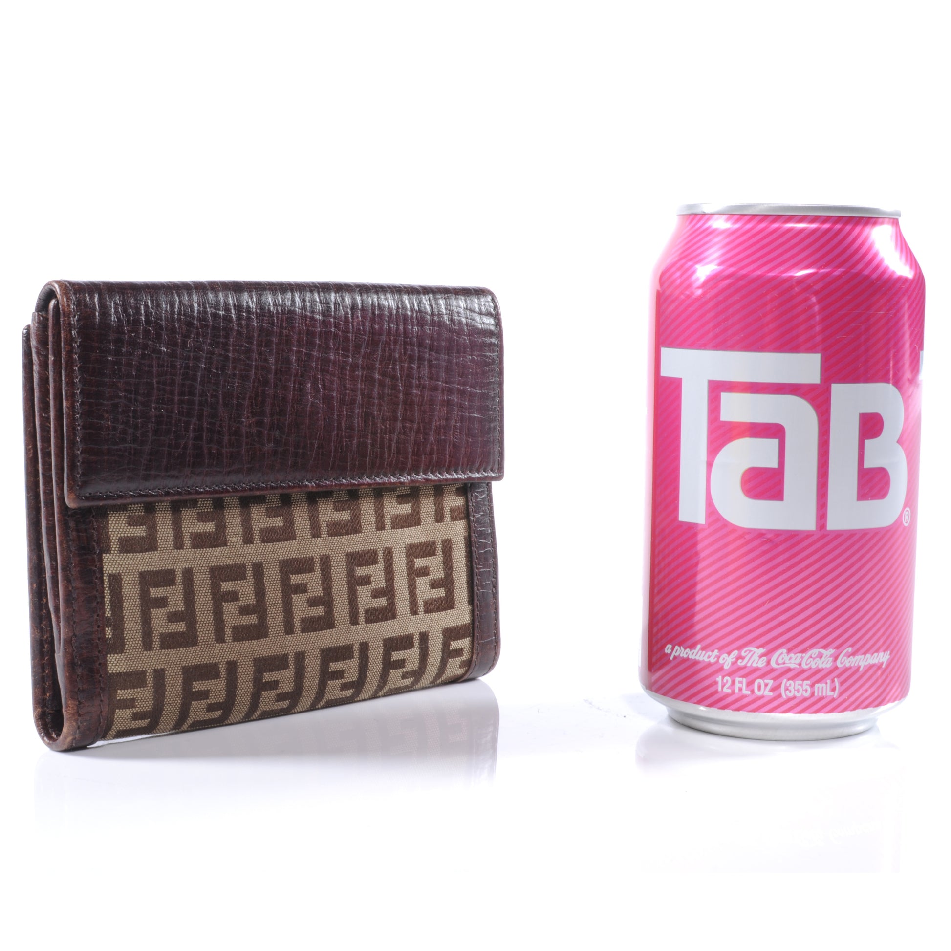 Fendi Zucchino Vitello Compact Wallet Mogano Panna Bruciato 2 of 7
