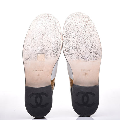Chanel Crumpled Lambskin Patent CC Lace Up Oxfords 38 White Gold Black 7 of 10
