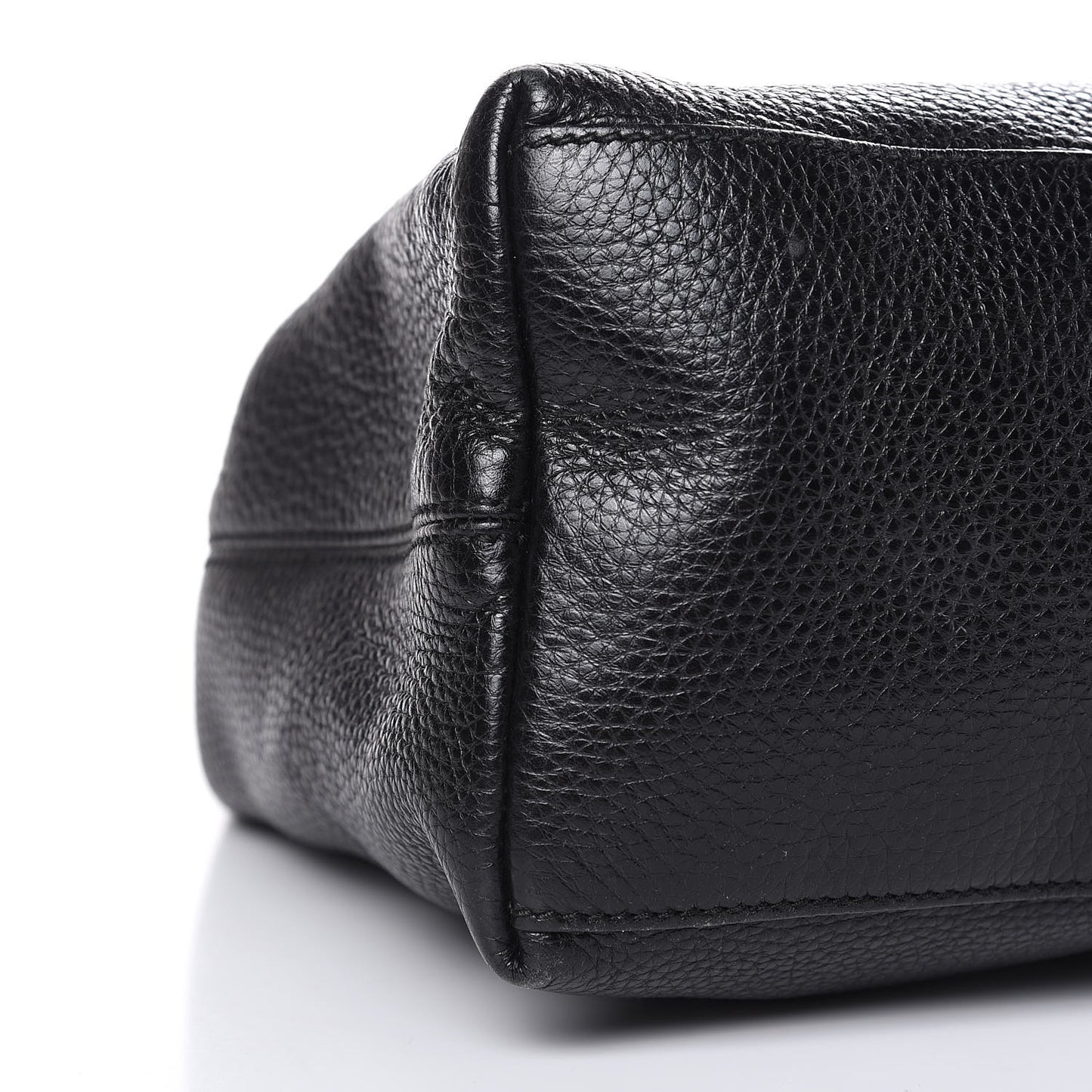 Pebbled Calfskin Medium Soho Chain Shoulder Bag Black