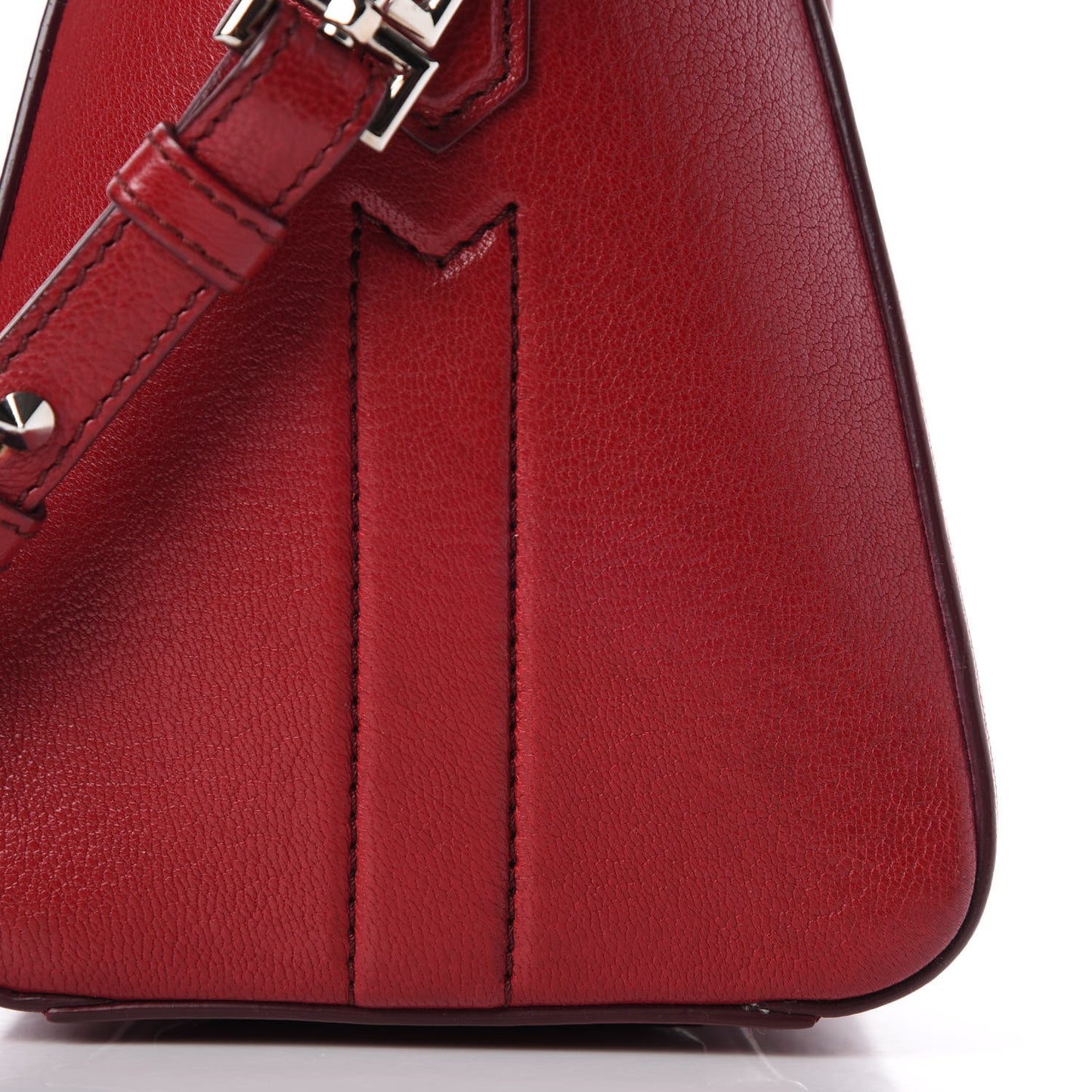 Sugar Goatskin Mini Antigona Carmine