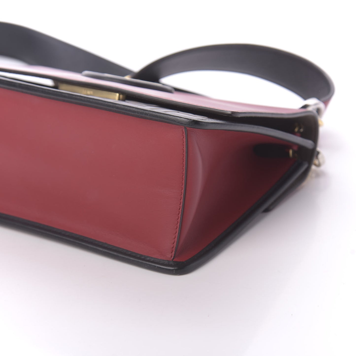 Vitello Century F is Fendi Bi-Color FF 1974 Embossed Kan I Shoulder Bag Fragola Maya Black