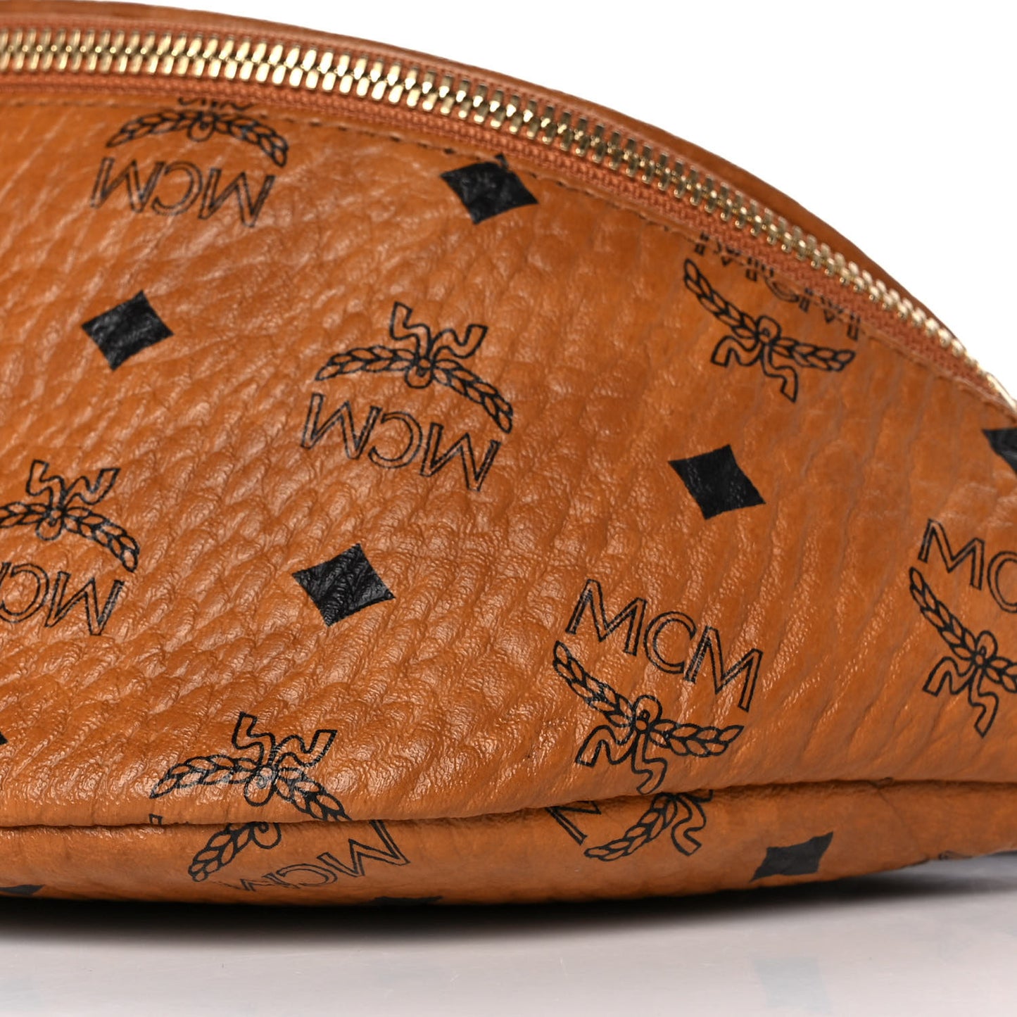 Visetos Medium Fusten Belt Bag Cognac