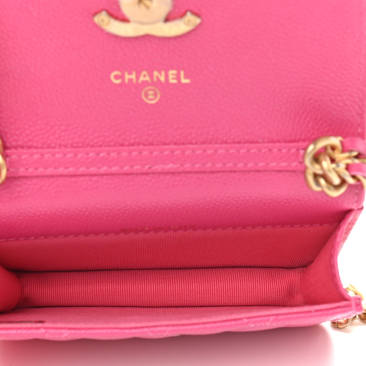 Shiny Caviar Quilted Chain Melody Card Holder On Chain Dark Pink