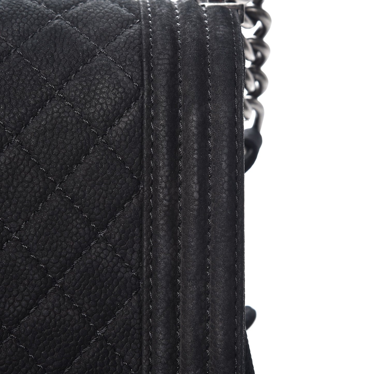 Iridescent Caviar Quilted Large Boy Flap Black