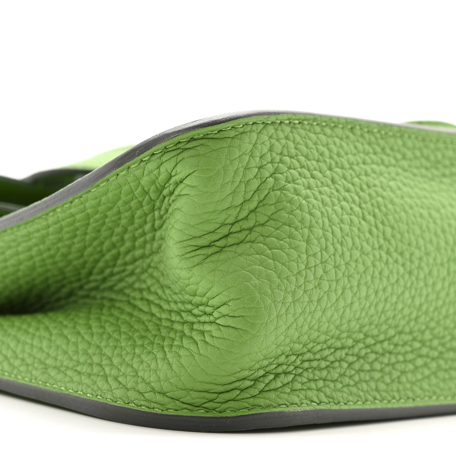 Hermes Taurillon Clemence Halzan 25 Vert Yucca 8 of 12