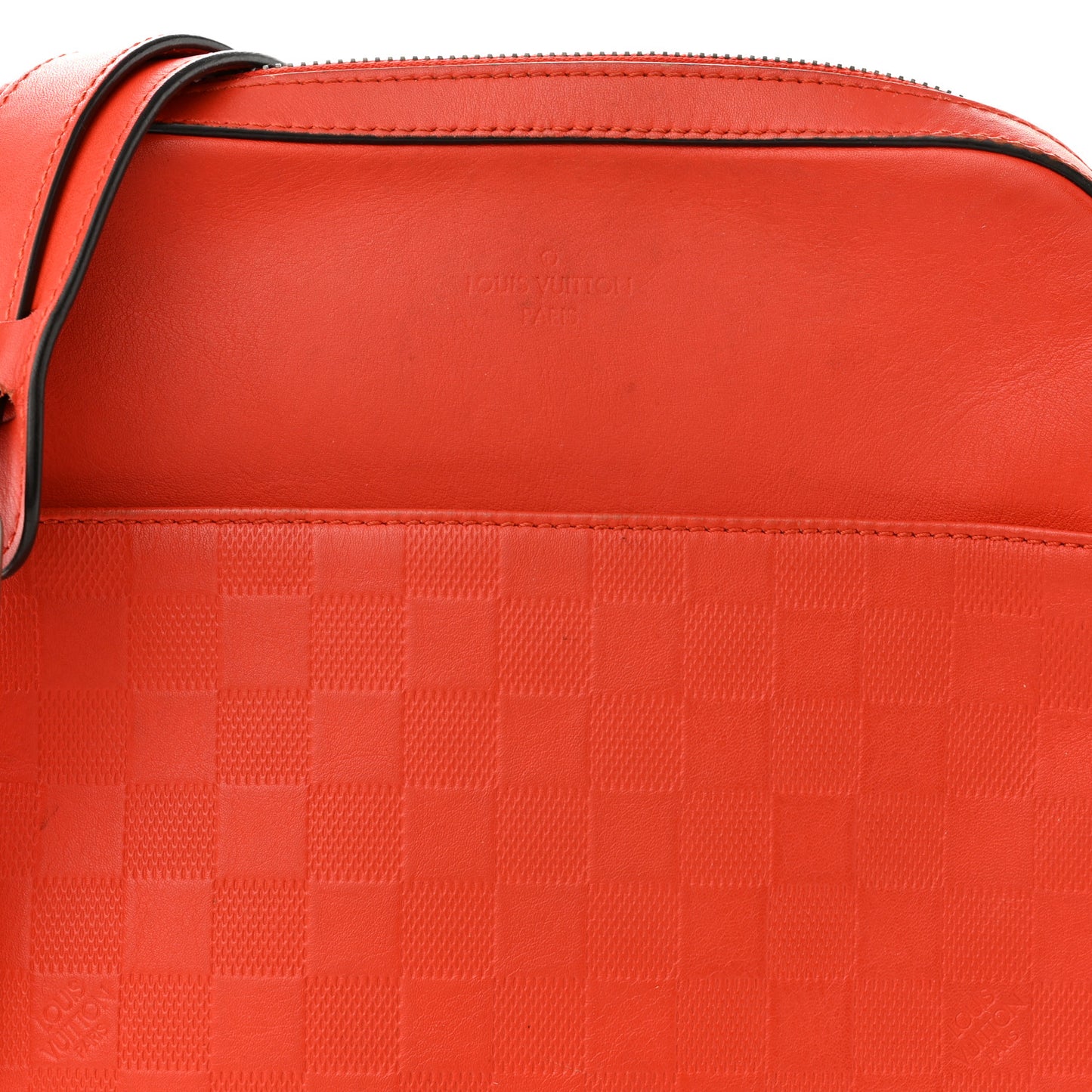 Damier Infini District Pochette Magma