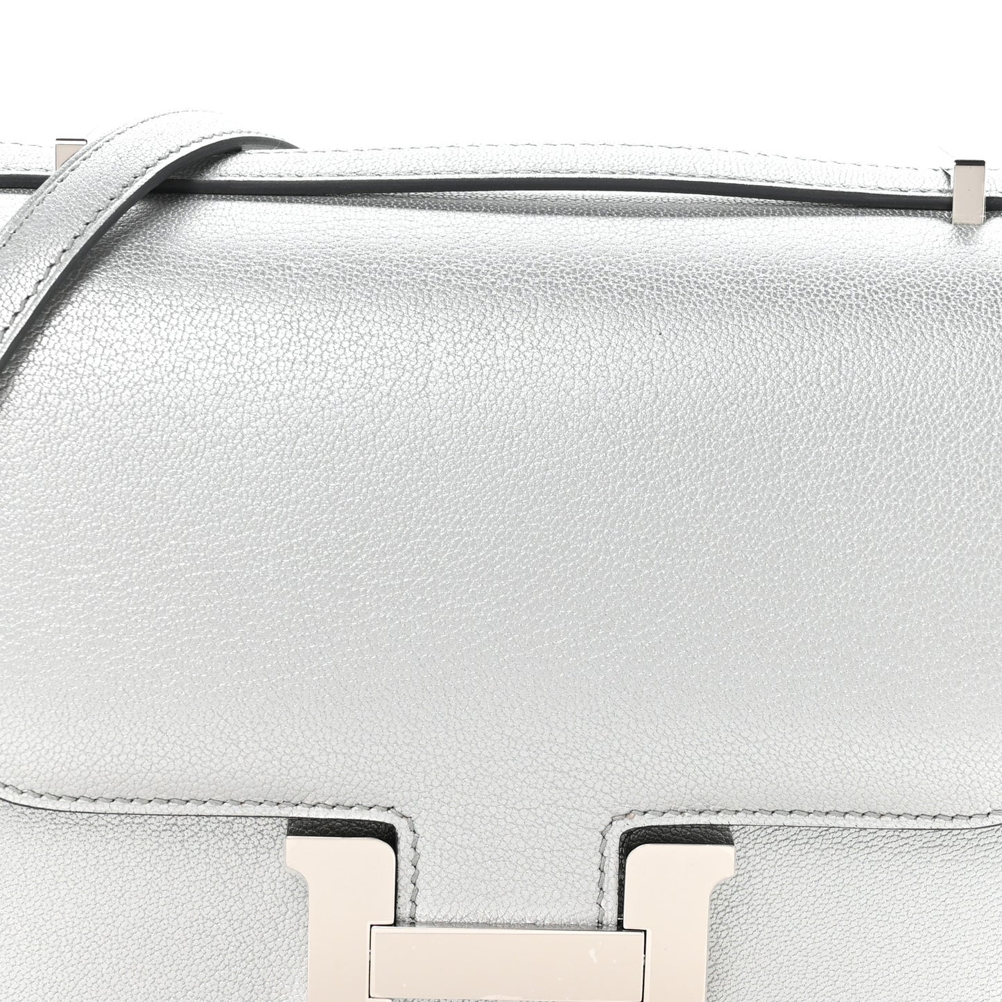 Metallic Chevre Chamkilight Constance 18 Argent