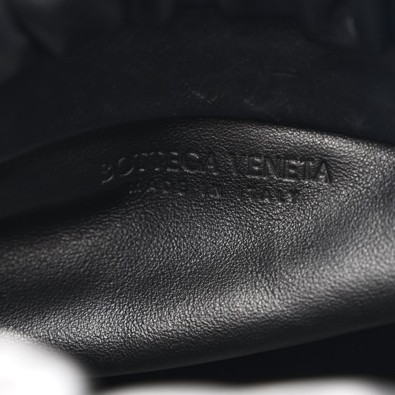 Bottega Veneta Calfskin The Pouch Chain Black 6 of 10