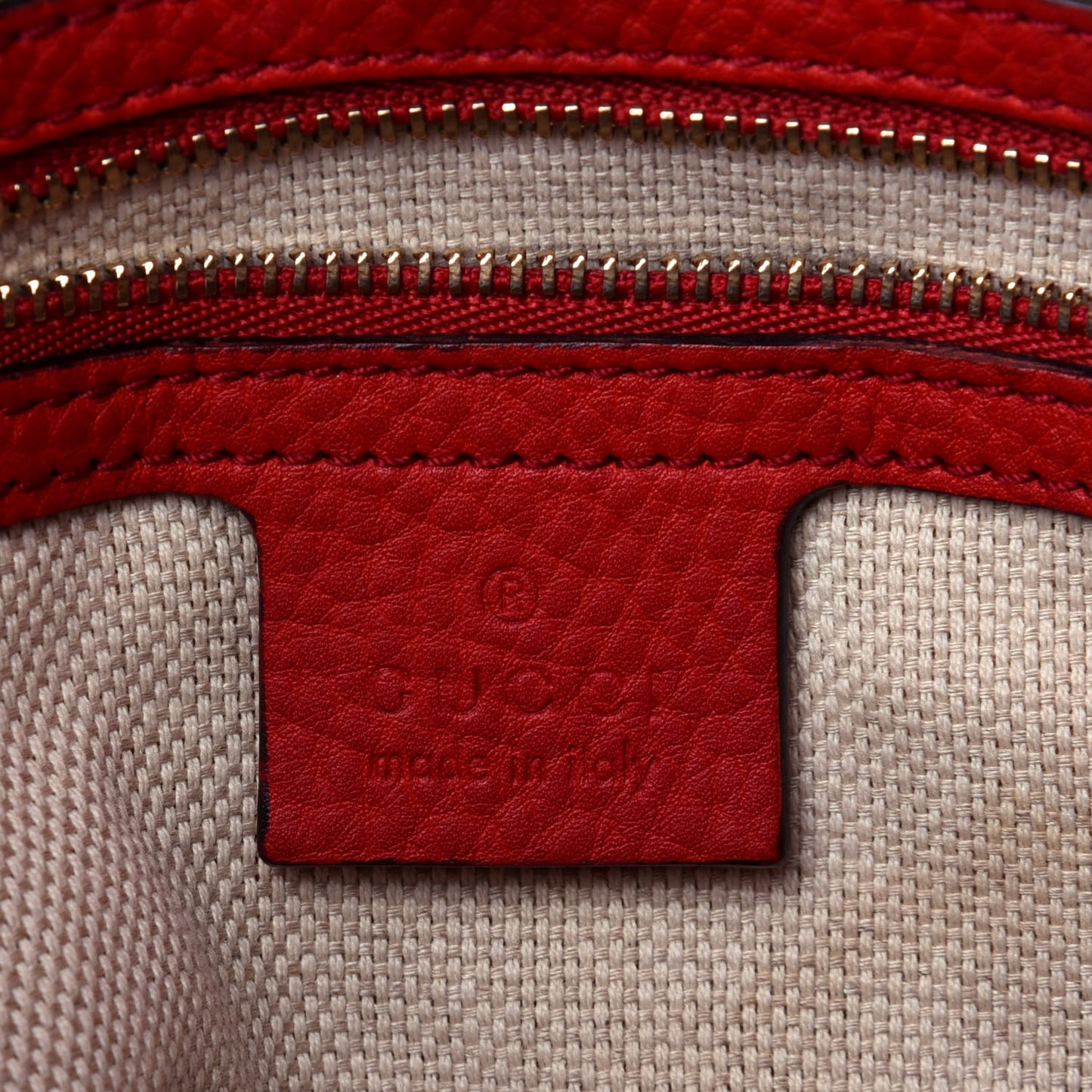 Pebbled Calfskin Medium Soho Chain Shoulder Bag Tabasco Red