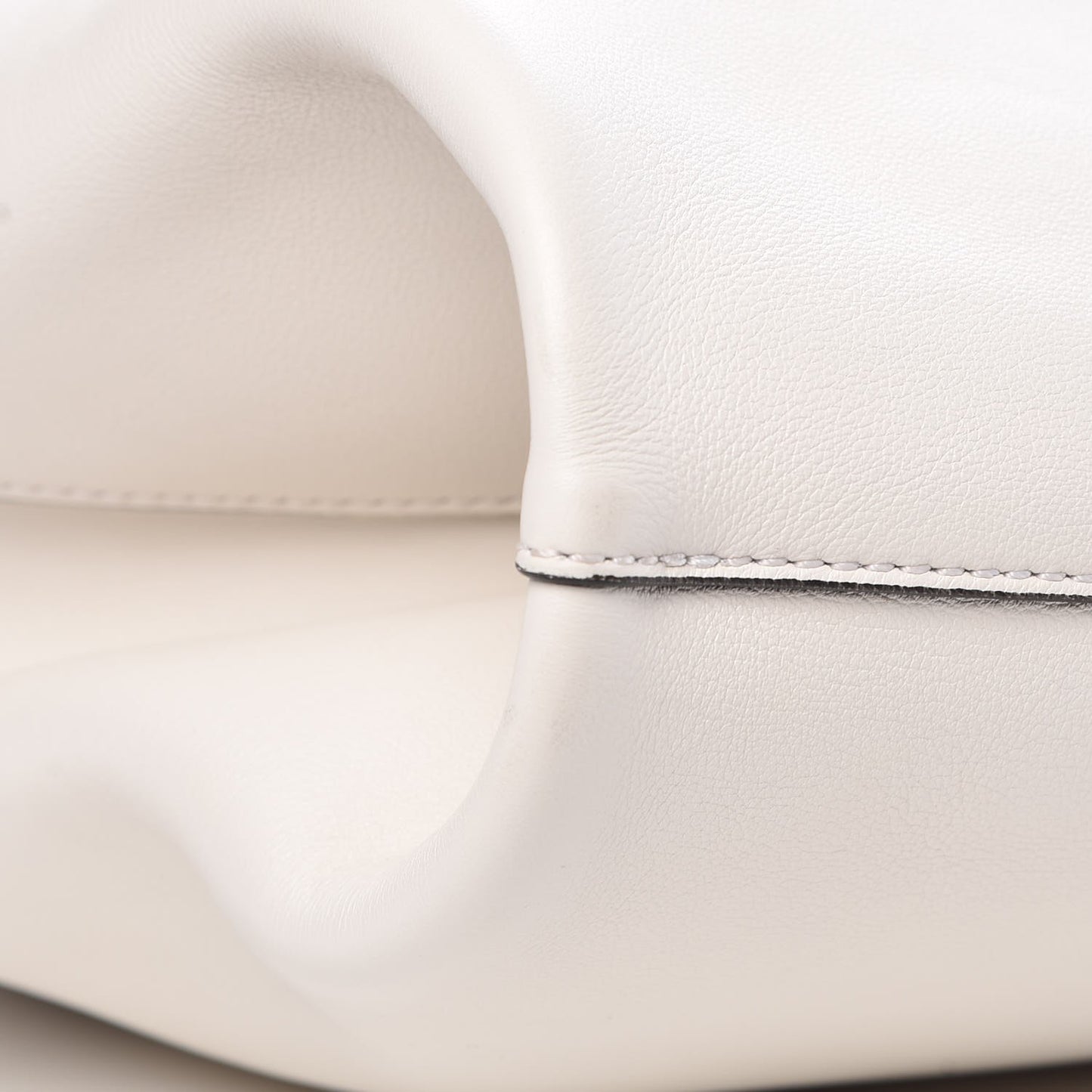 Calfskin Medium Grommet Hobo White