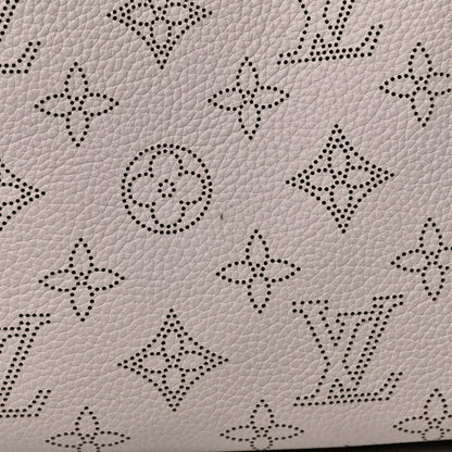 Louis Vuitton Mahina Hina MM Brume 15 of 20
