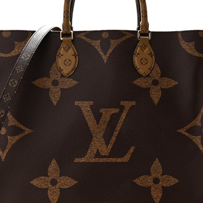 Louis Vuitton Reverse Monogram Giant Onthego Voyage 7 of 9
