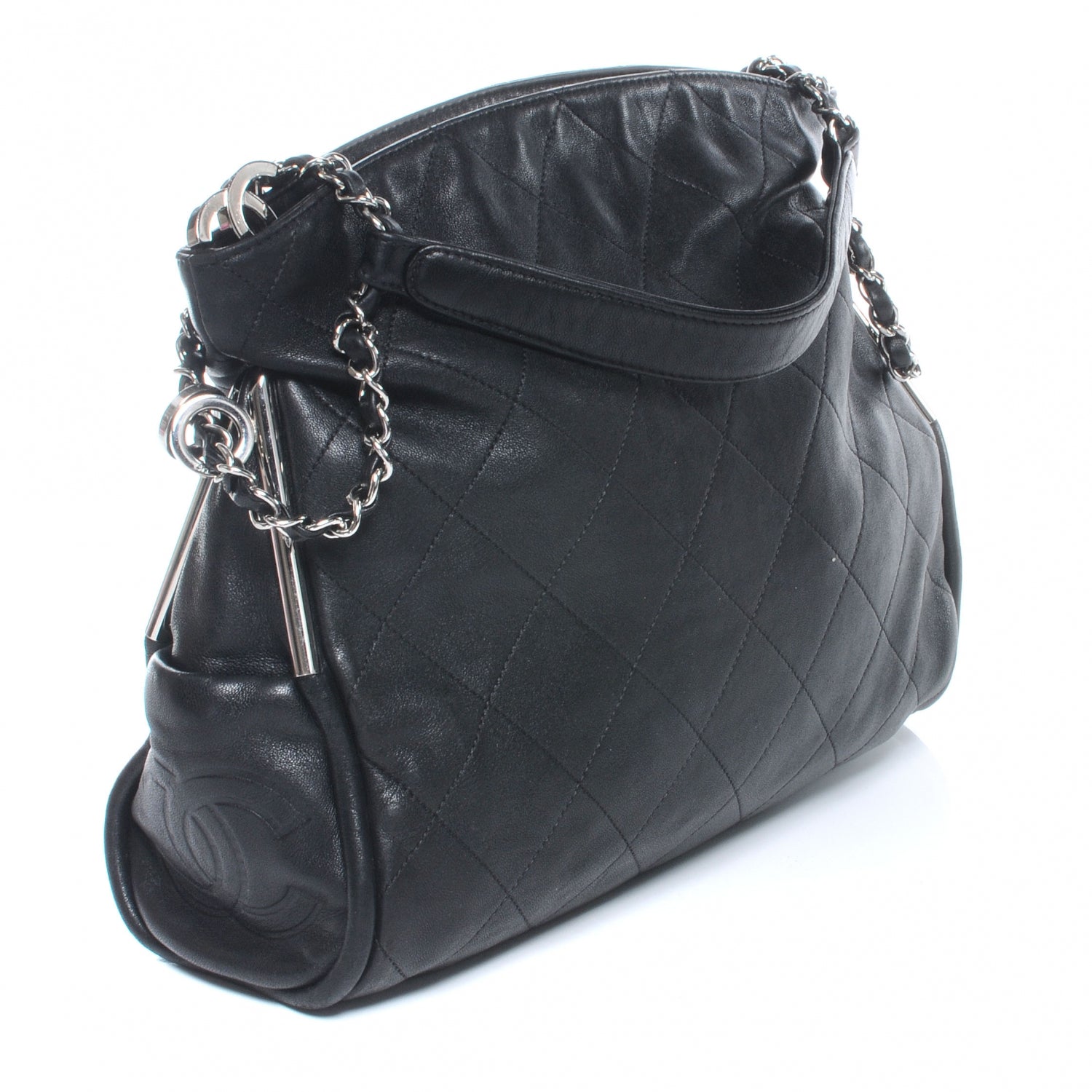 Chanel Lambskin Medium Ultimate Soft Tote Black 3 of 7