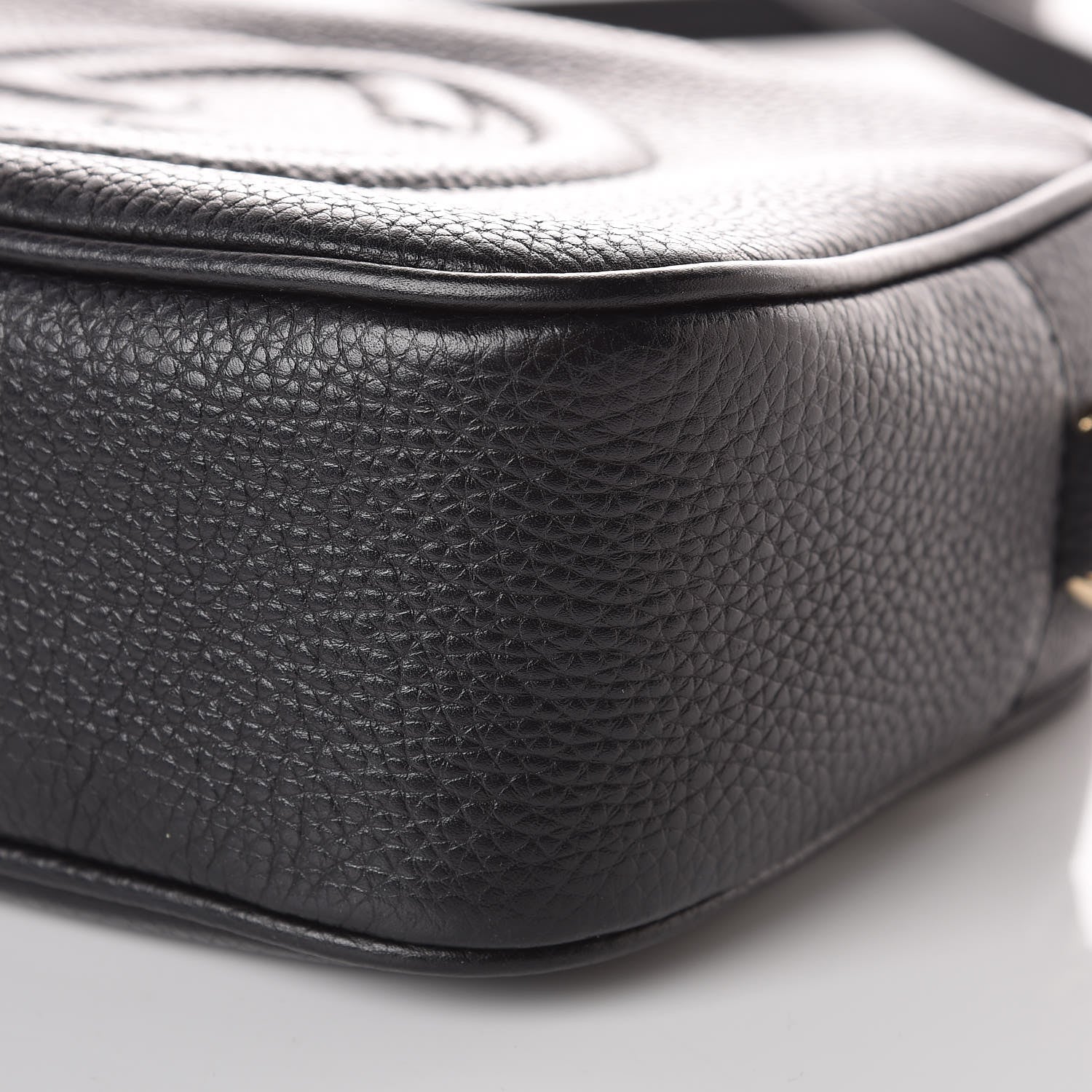 Gucci Pebbled Calfskin Small Soho Disco Bag Black 9 of 9