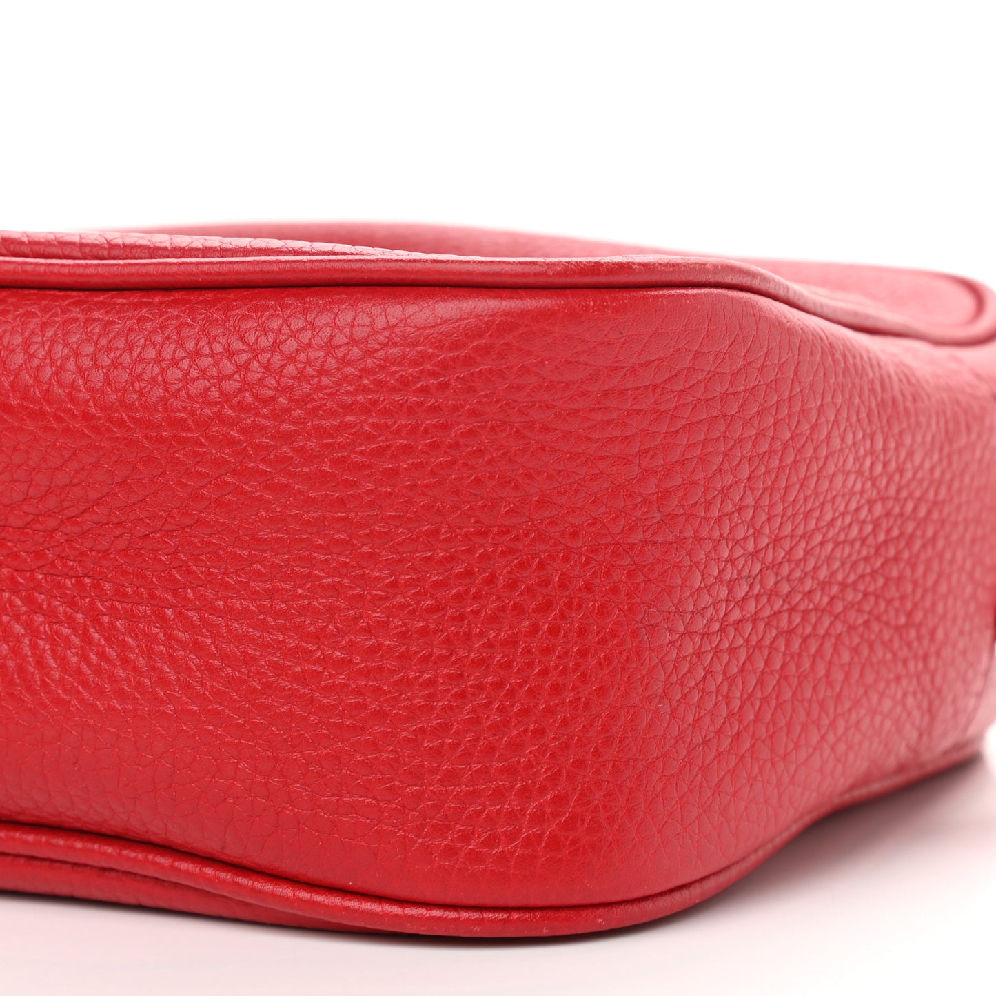 Pebbled Calfskin Small Soho Disco Bag Tabasco Red