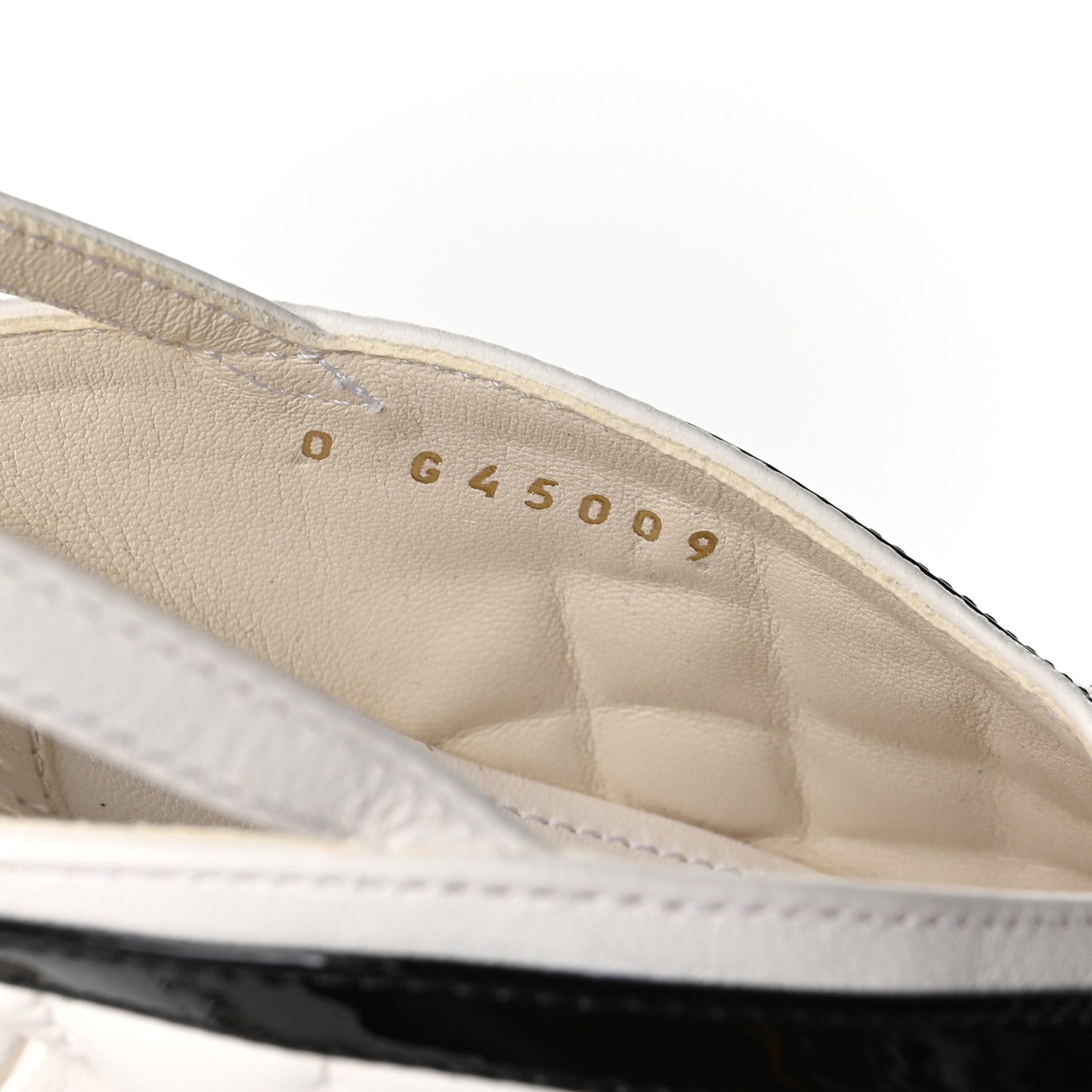 Lambskin Patent Quilted CC Platform Sandals 36 White Black