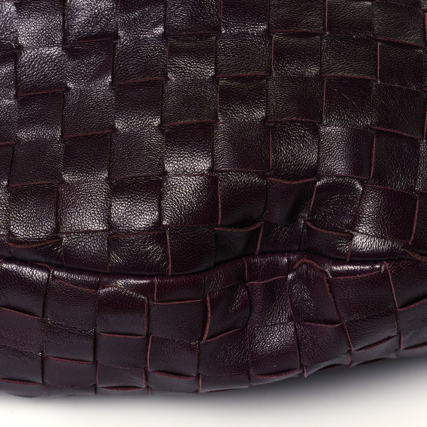 Nappa Intrecciato Medium Jodie Grape