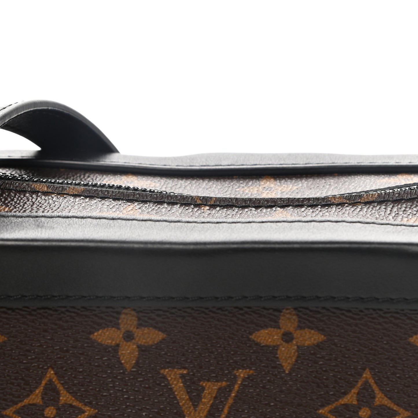 Monogram Solar Ray Soft Trunk