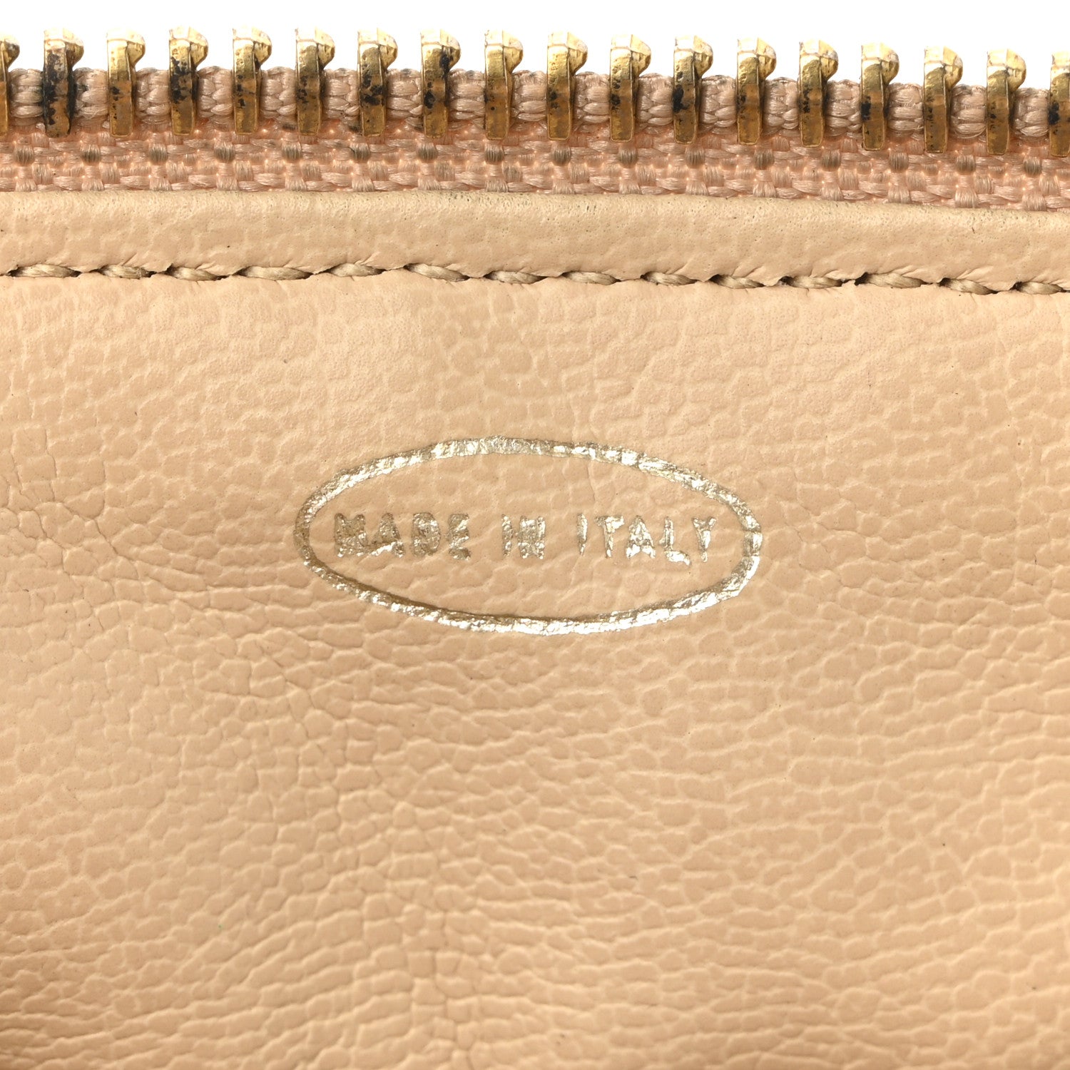 Chanel Lambskin Diamond Stitched Vanity Case With Chain Beige 7 of 11