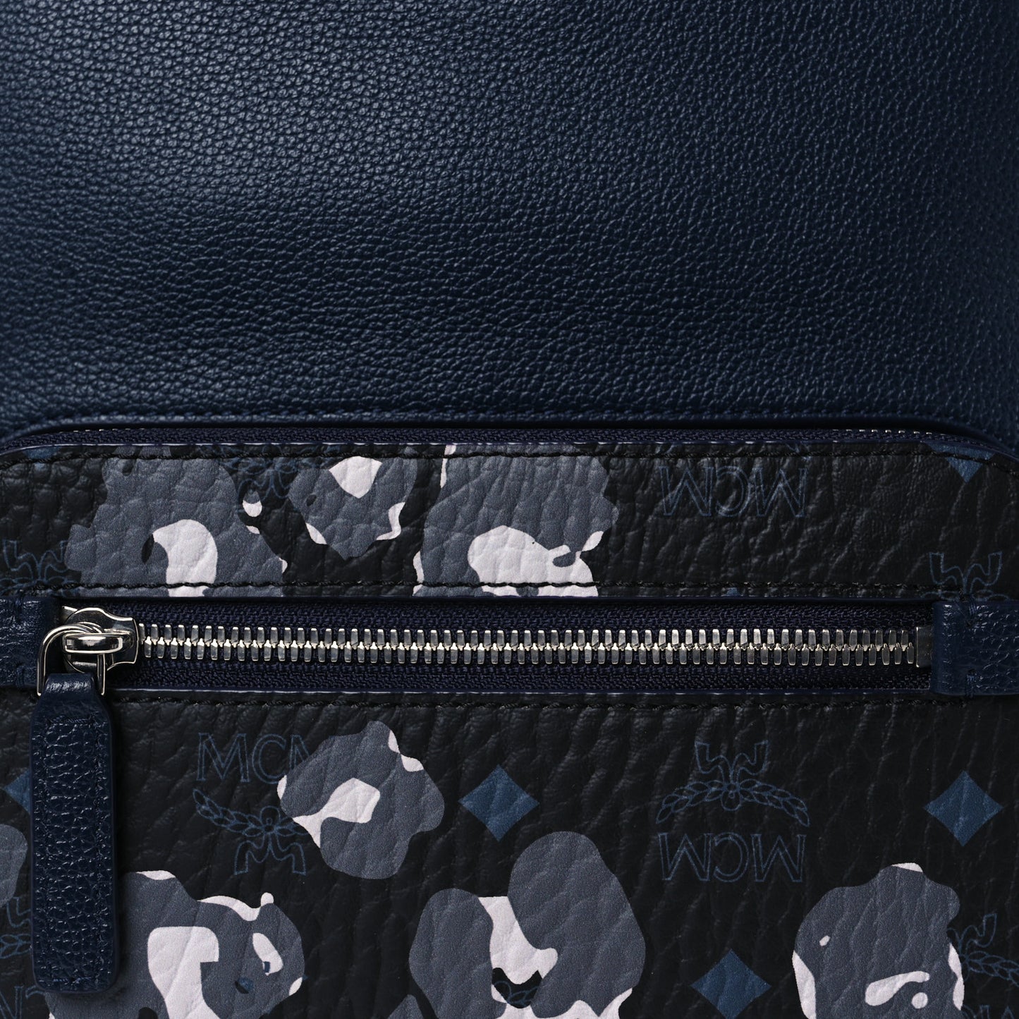 Calfskin Visetos Floral Leopard Klassik Small Stark Backpack Blue Black