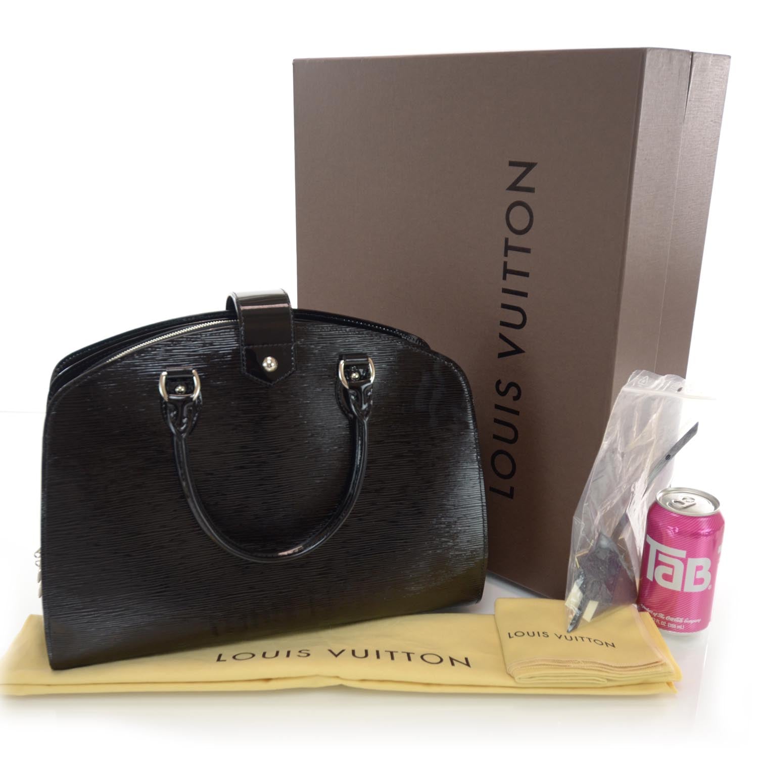 Louis Vuitton Electric Epi Pont-Neuf GM Black 3 of 8