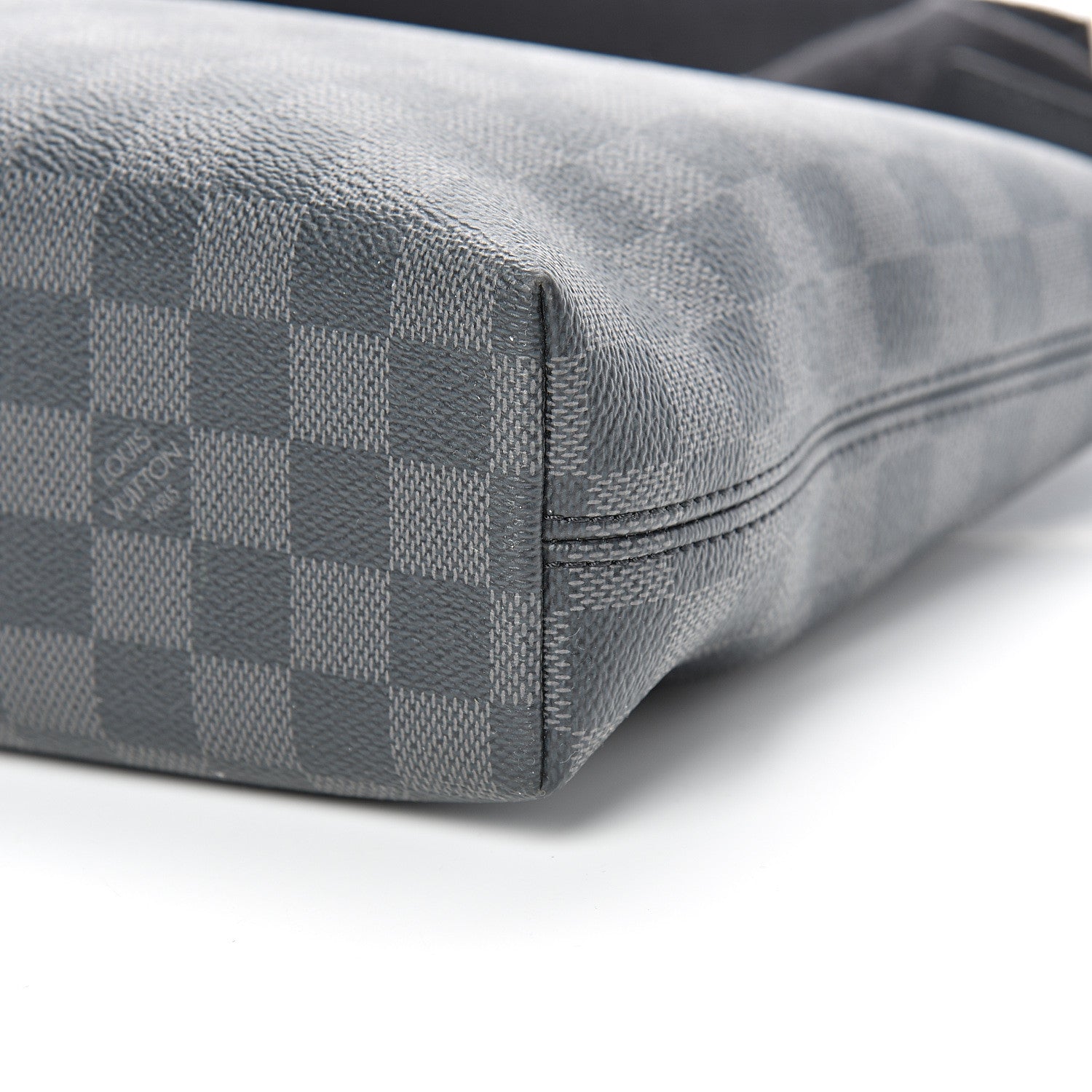 Louis Vuitton Damier Graphite Mick PM 10 of 10