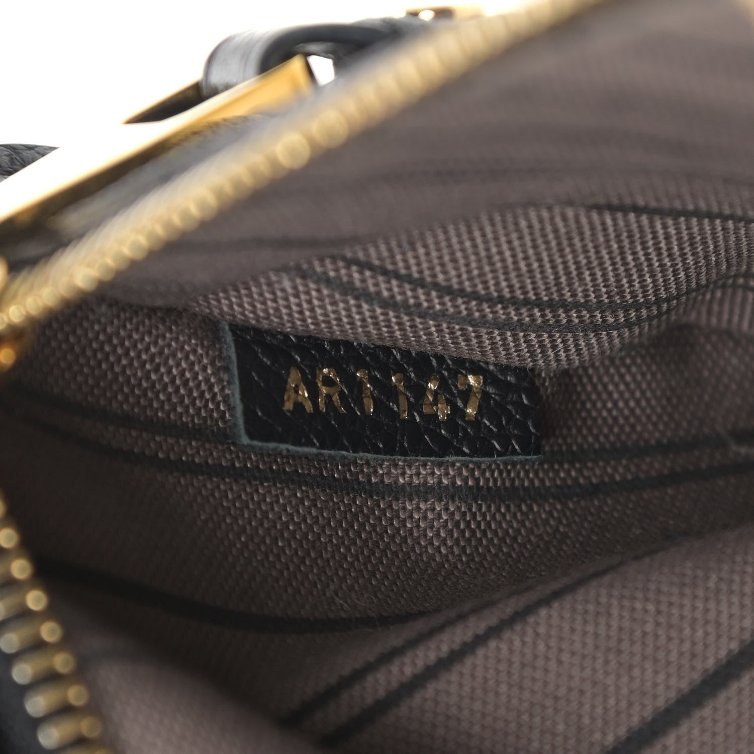 Louis Vuitton Empreinte Pochette Metis Black 7 of 18