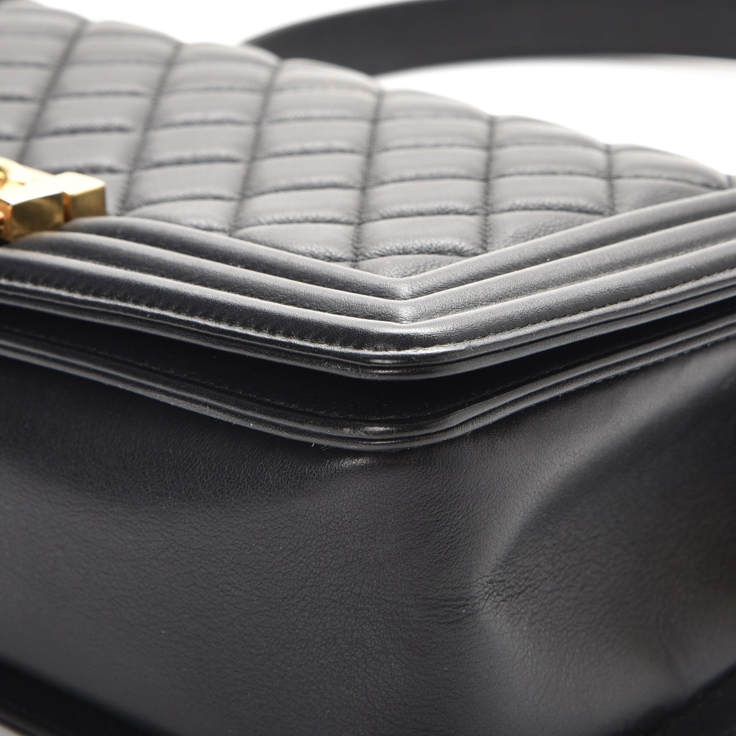 Calfskin Quilted Medium Boy Flap Black
