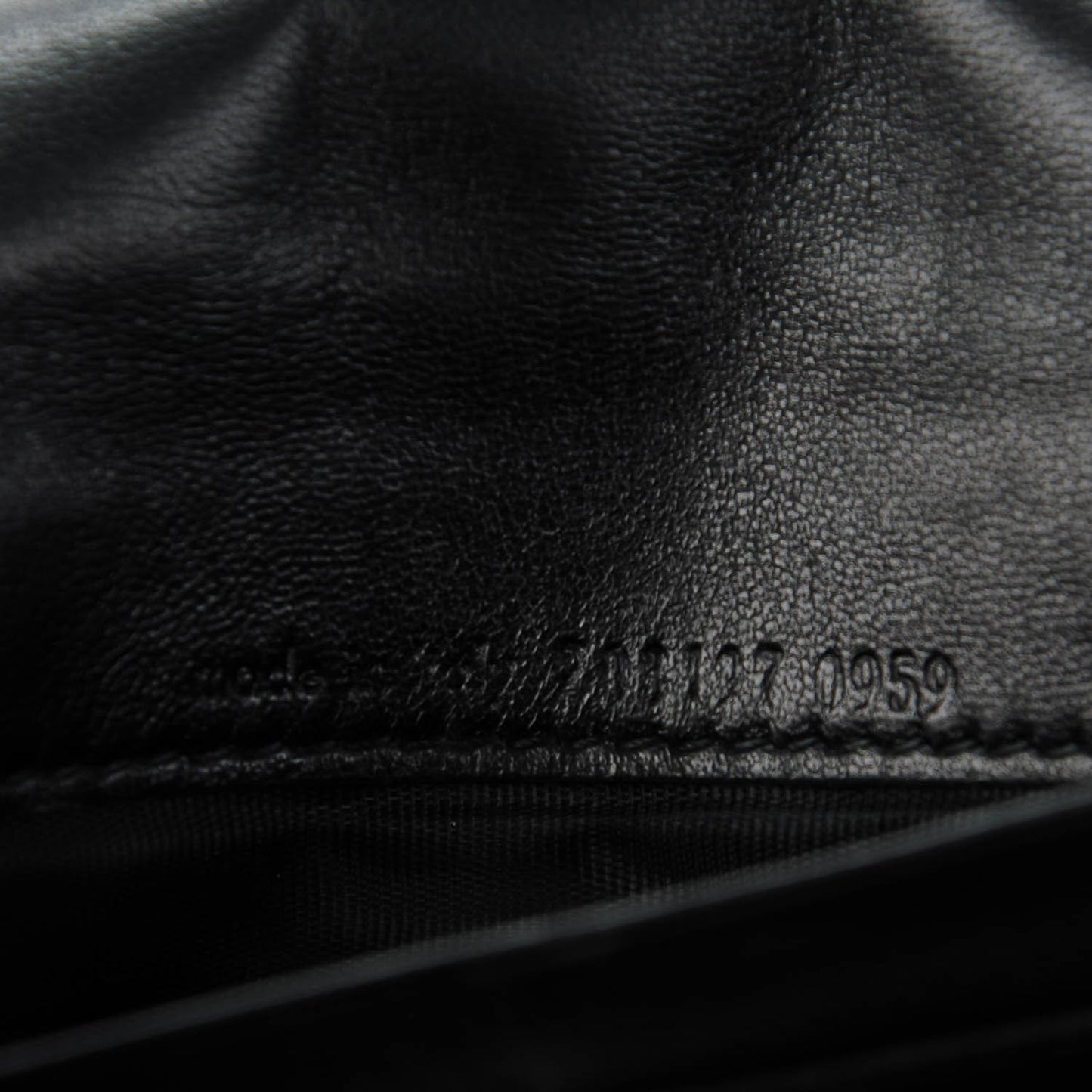 Patent Y-Mail Wallet Black