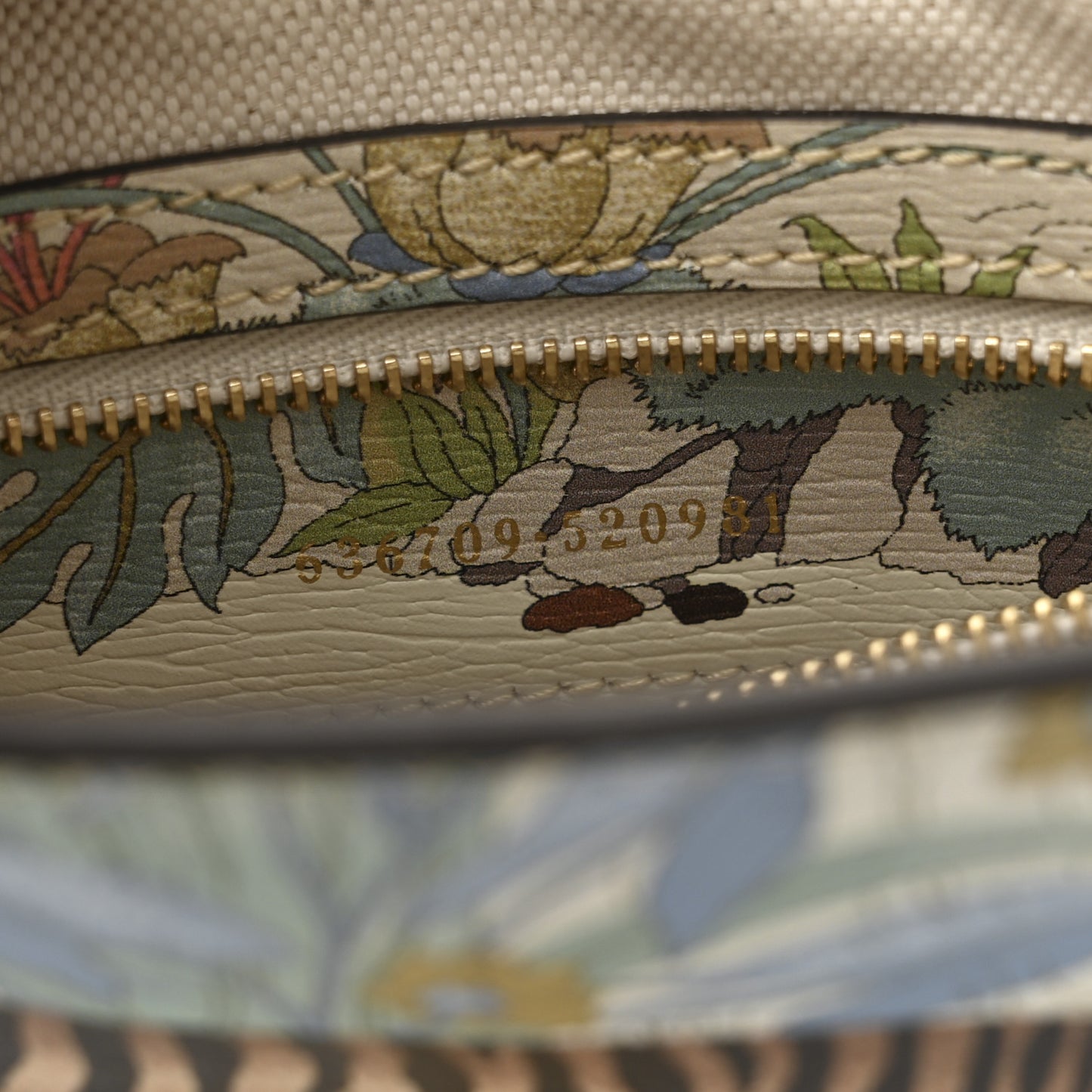New Shangai Calfskin Tiger Savanah Small Jackie 1961 Hobo Chalky White Multicolor
