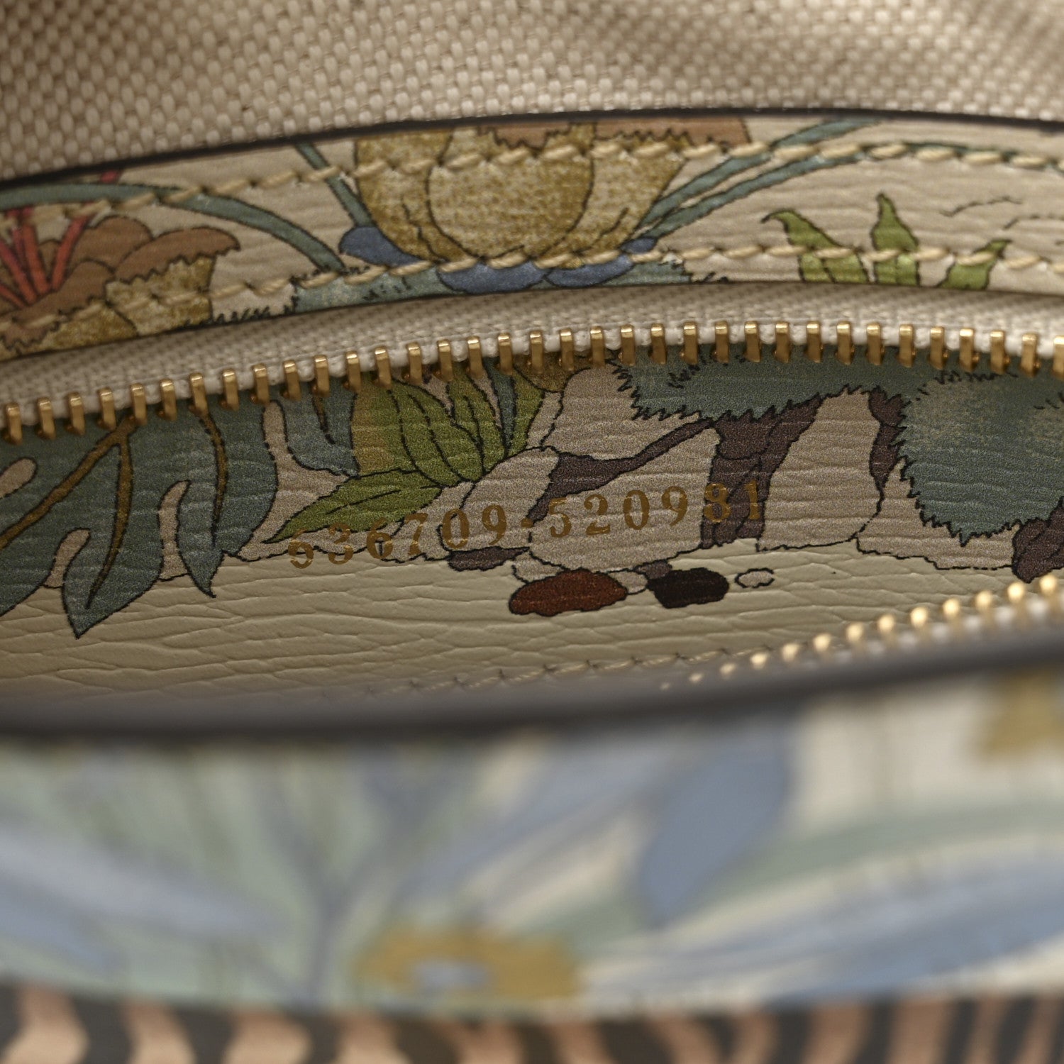 Gucci New Shangai Calfskin Tiger Savanah Small Jackie 1961 Hobo Chalky White Multicolor 7 of 10