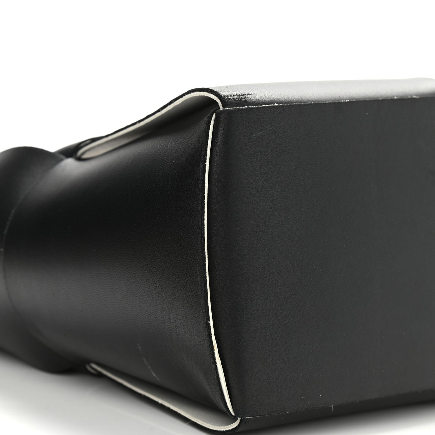 Nappa Maxi Intrecciato Arco Tote Black White