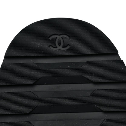Chanel Fabric Grosgrain Quilted Cap Toe Lace Up Combat Boots 38.5 Gray 6 of 9