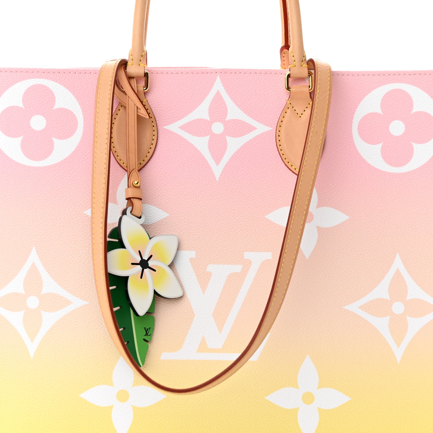 Louis Vuitton LOUIS VUITTON Monogram Giant By The Pool OnTheGo GM Light Pink 7 of 9