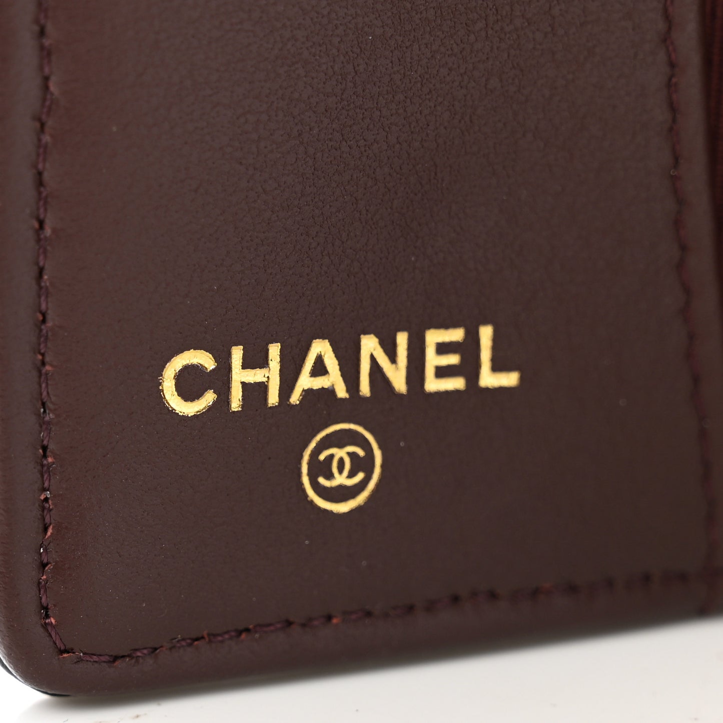 Caviar Quilted Classic 4 Key Holder Wallet Black