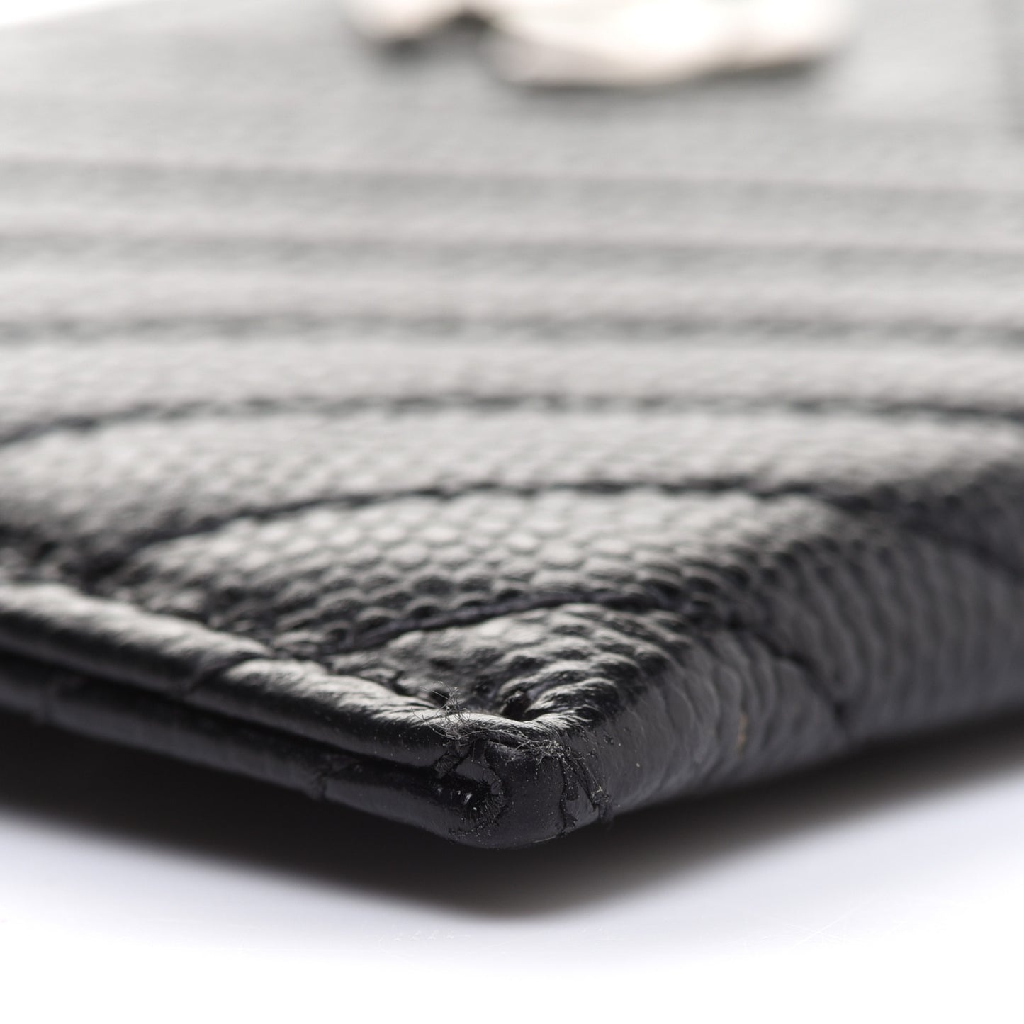 Caviar Chevron Quilted Card Holder Black