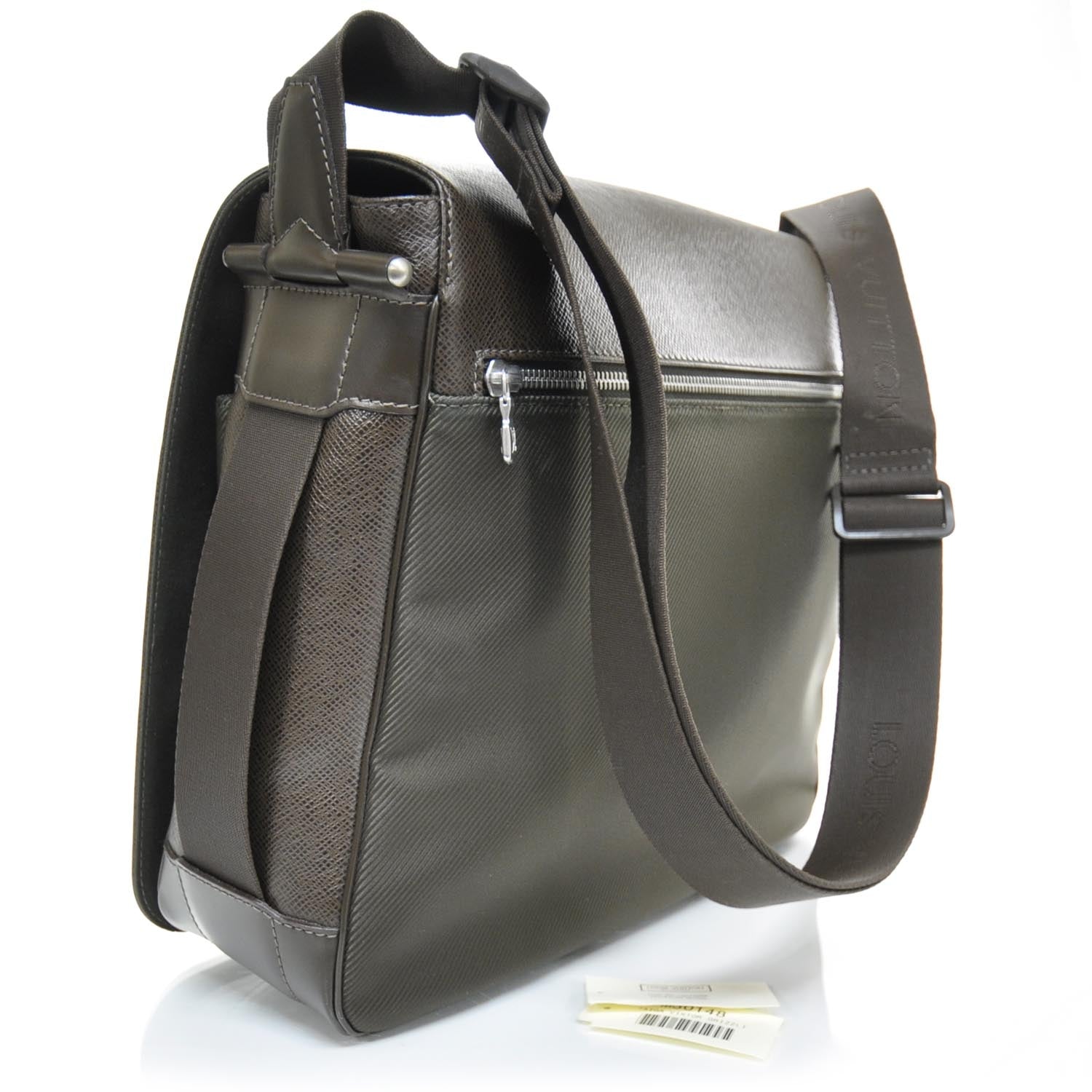 Louis Vuitton Taiga Viktor Messenger Bag Grizzli 2 of 8