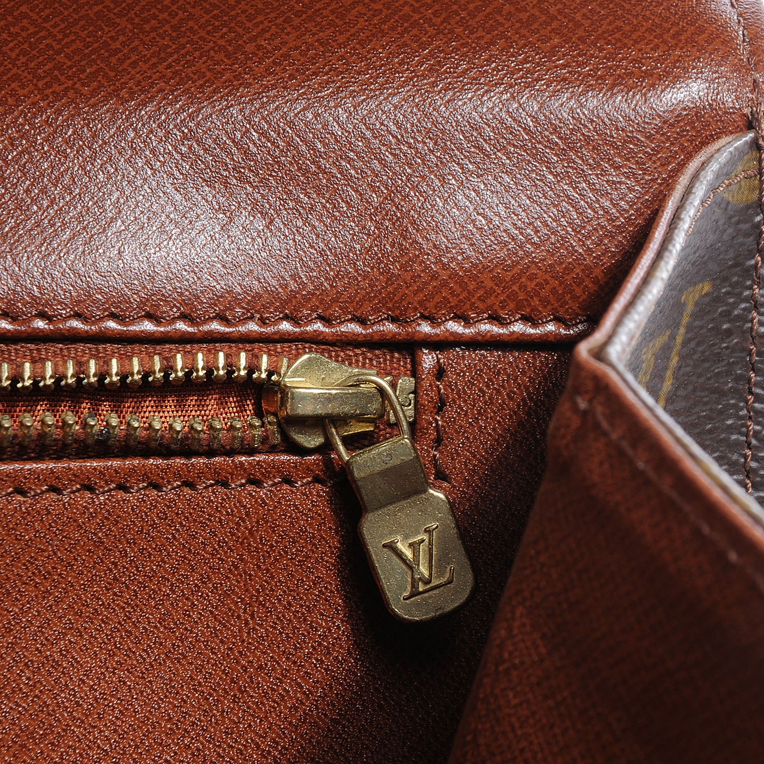 Louis Vuitton Pochette Dame 29 7 of 8