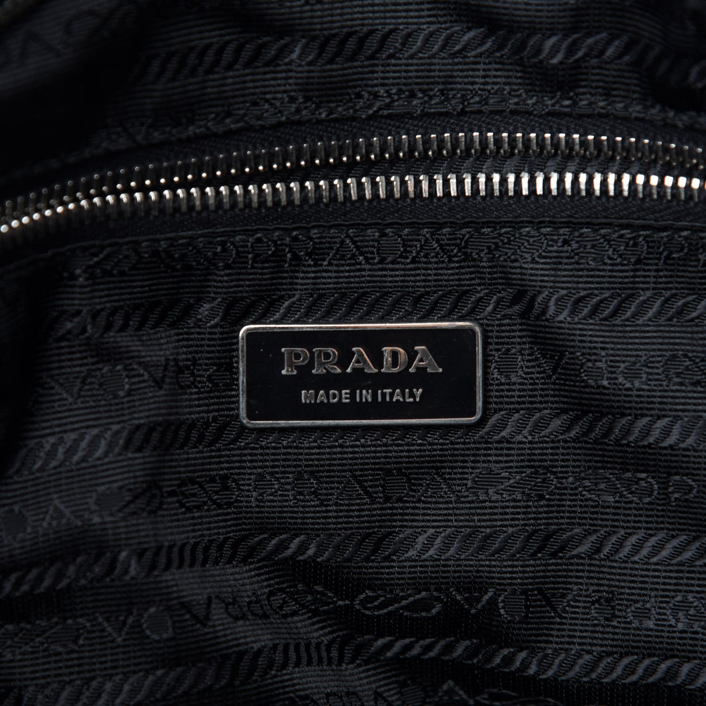 Nylon Tessuto Messenger Bag Black