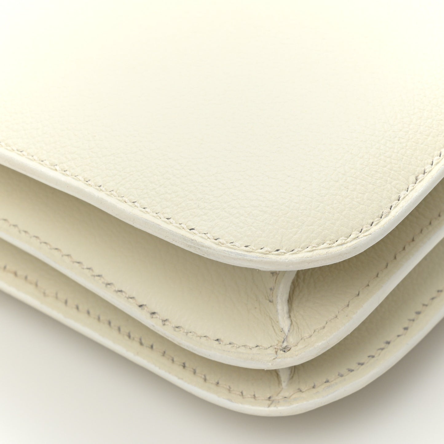 Evercolor Constance 18 White